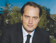  Gilles Rüfenacht; directeur 