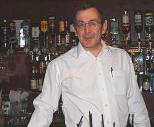 Le Chef du Palais Mascotte Le Chef du Palais Mascotte