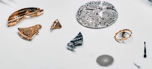 nicolas delaloye pieces horlogerie